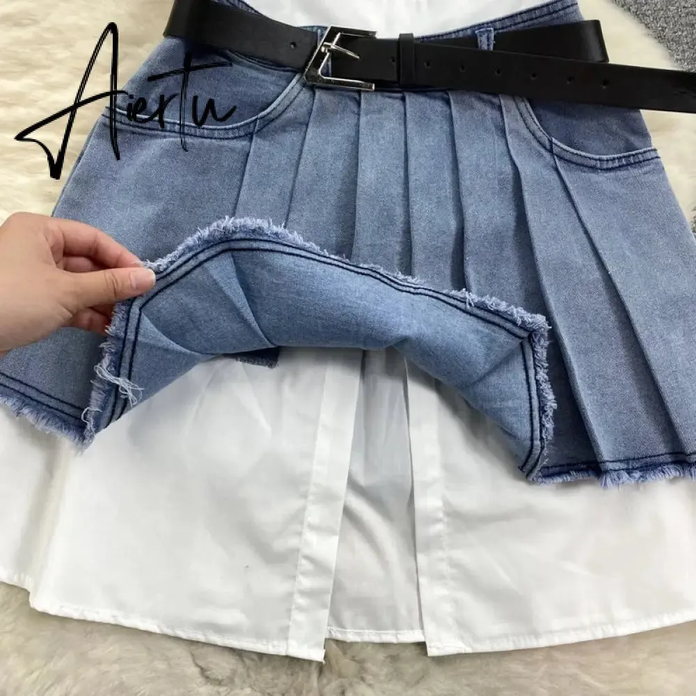 Aiertu  Fashion American Retro Y2K Sexy Denim Suits Women Strapless Mini Top  Pleated Mini Skirt Vintage Beach Two Pieces Set