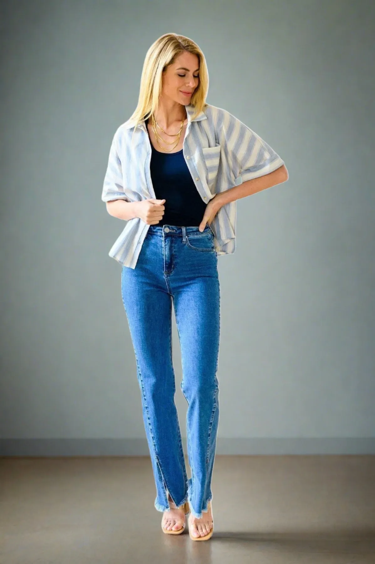 Judy Blue Vintage Wash Split Hem Jeans