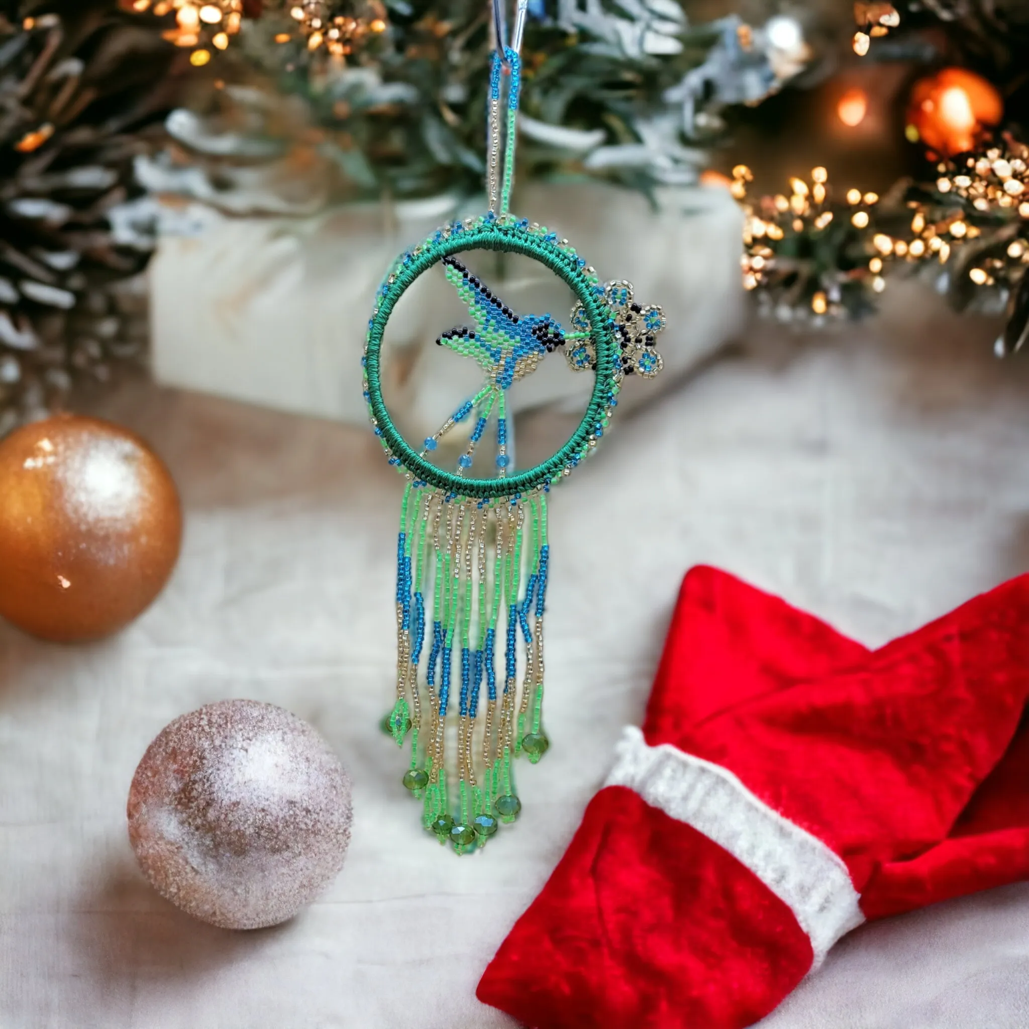 Light Green Native Beaded Hummingbird